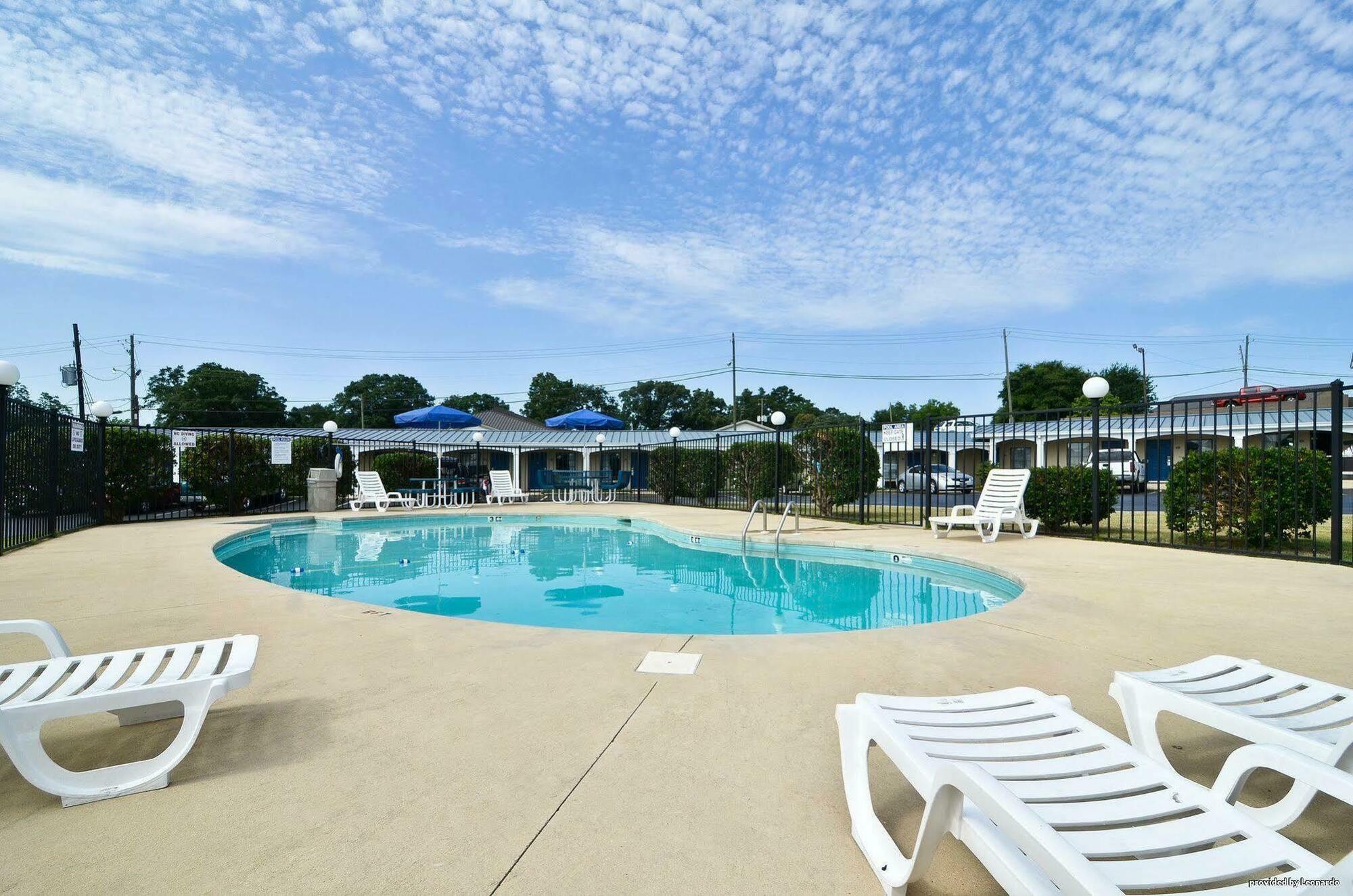 Best Western Catalina Inn Тускалуса Экстерьер фото